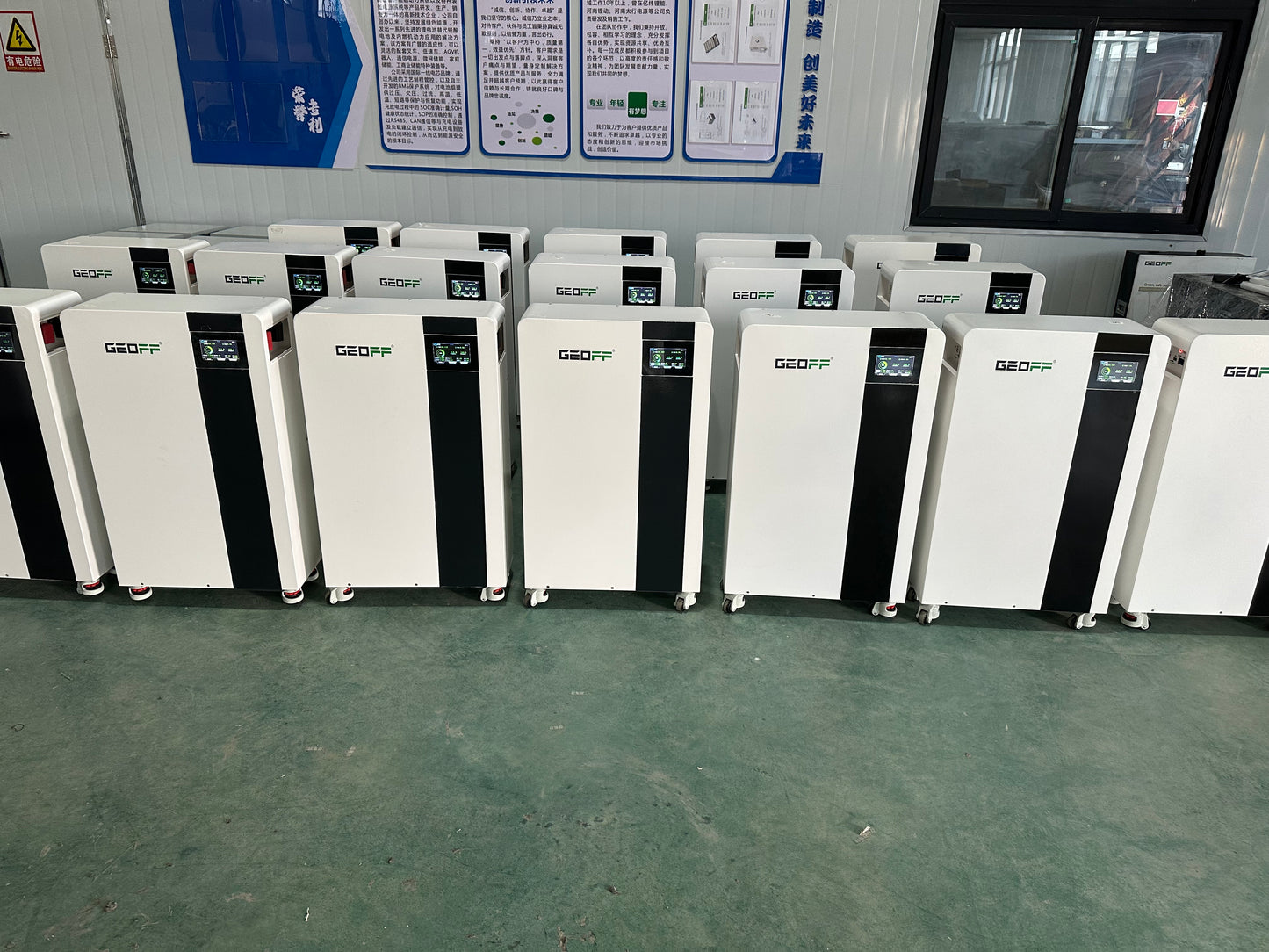 GEOFF 48V 51.2V 280AH 15kw White A new type of cell high cycle high life home energy storage solar system off-grid connection